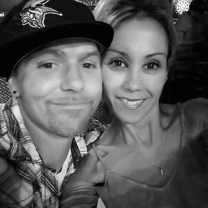 Meet your Posher, Eneida